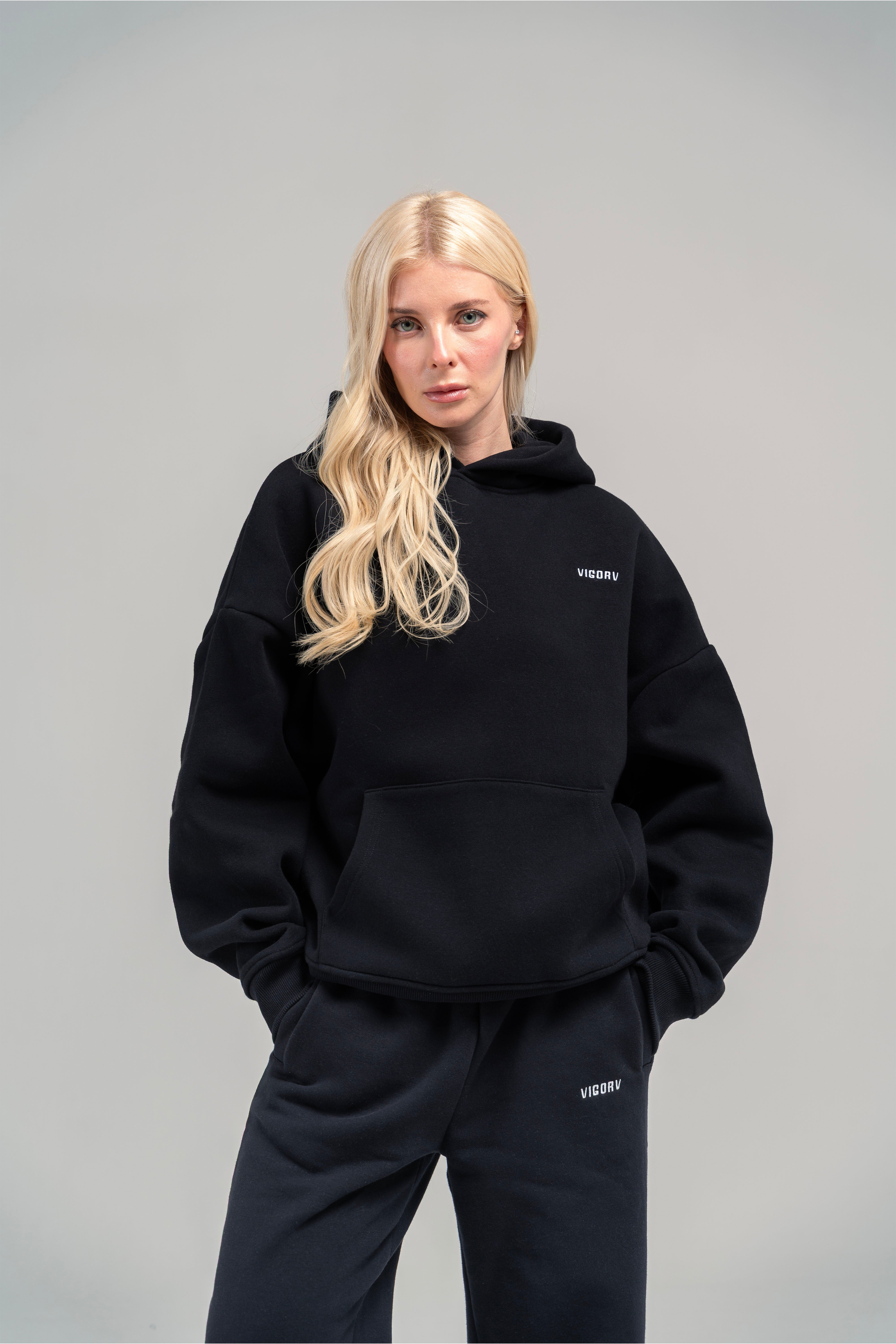 Vigorv Oversized Cozy Hoodie - Jet black