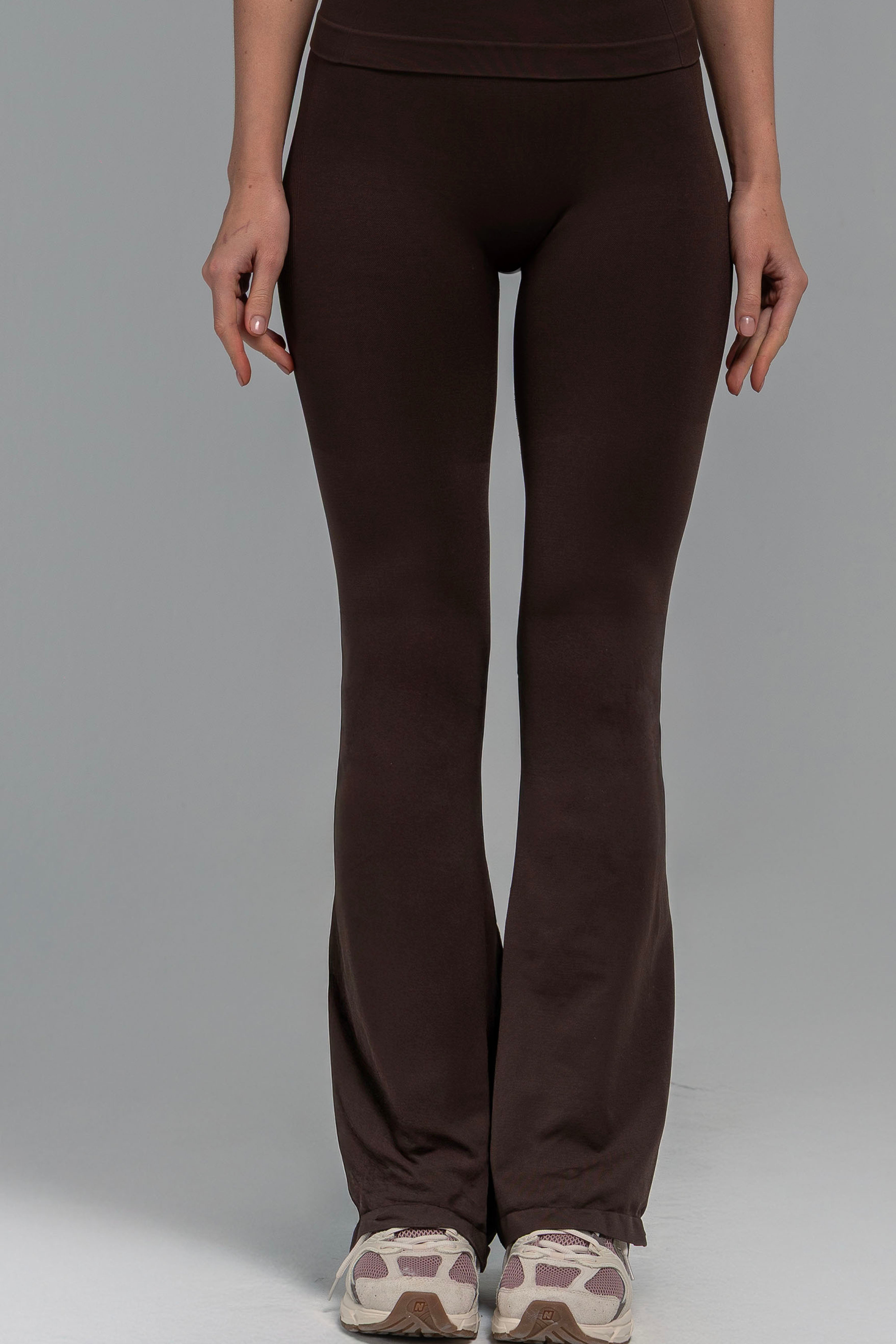 Vigorv Shaping Flare Leggings - Coffee