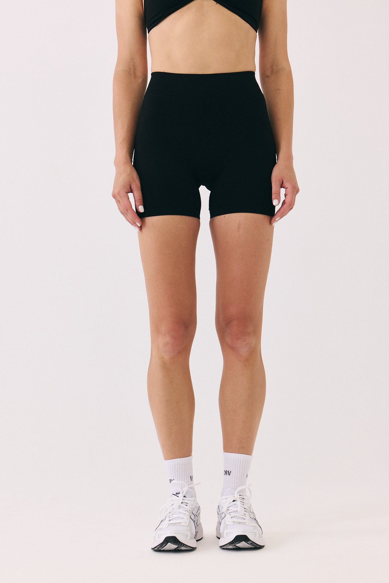 Luma Shorts - Black