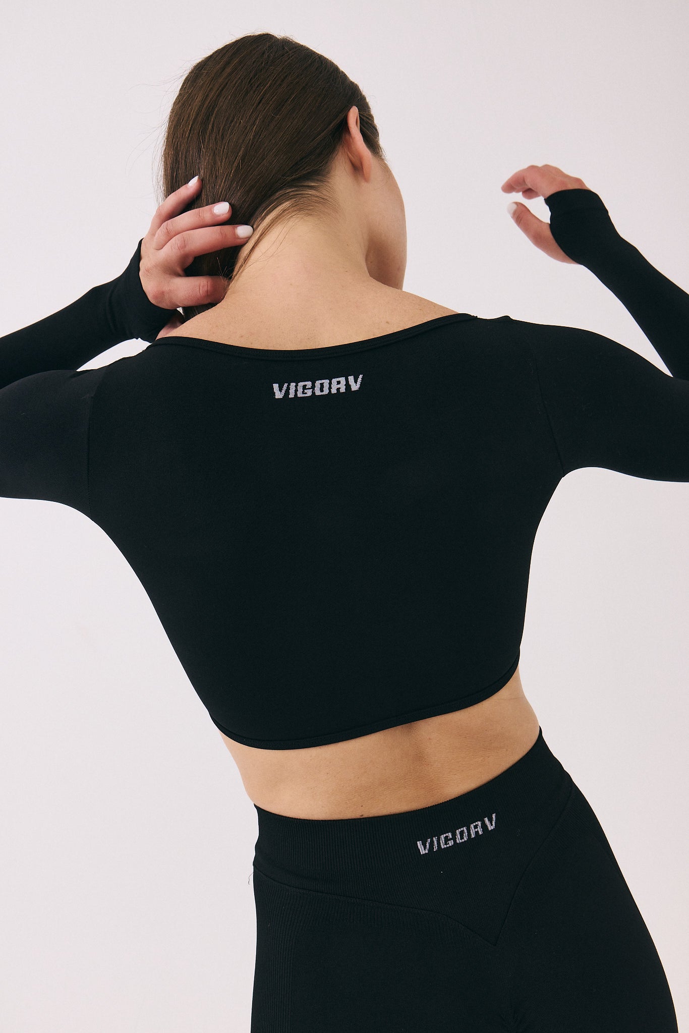 TWIST LONG CROP TOP - Black
