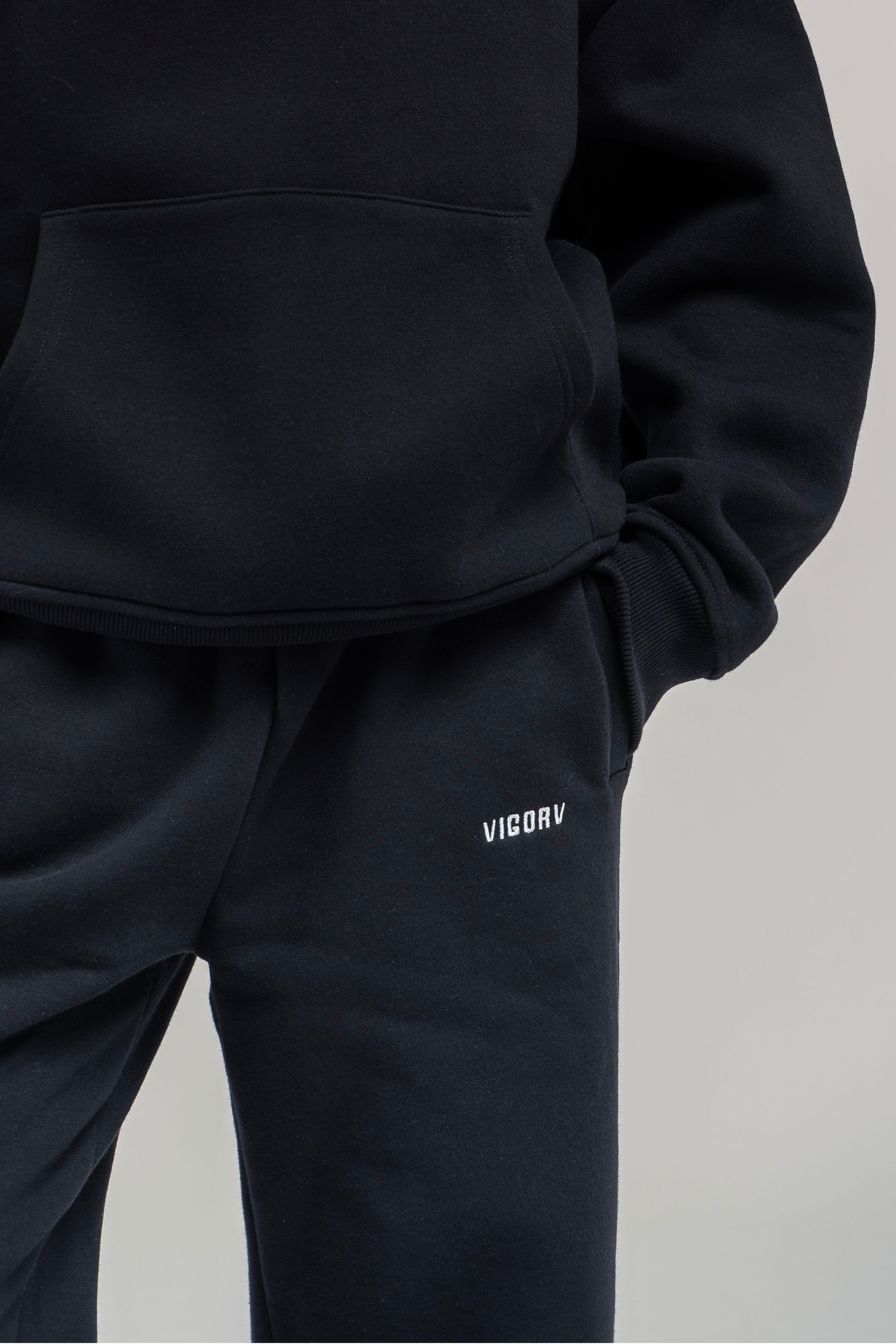 Vigorv Oversized Cozy Joggers - Jet black