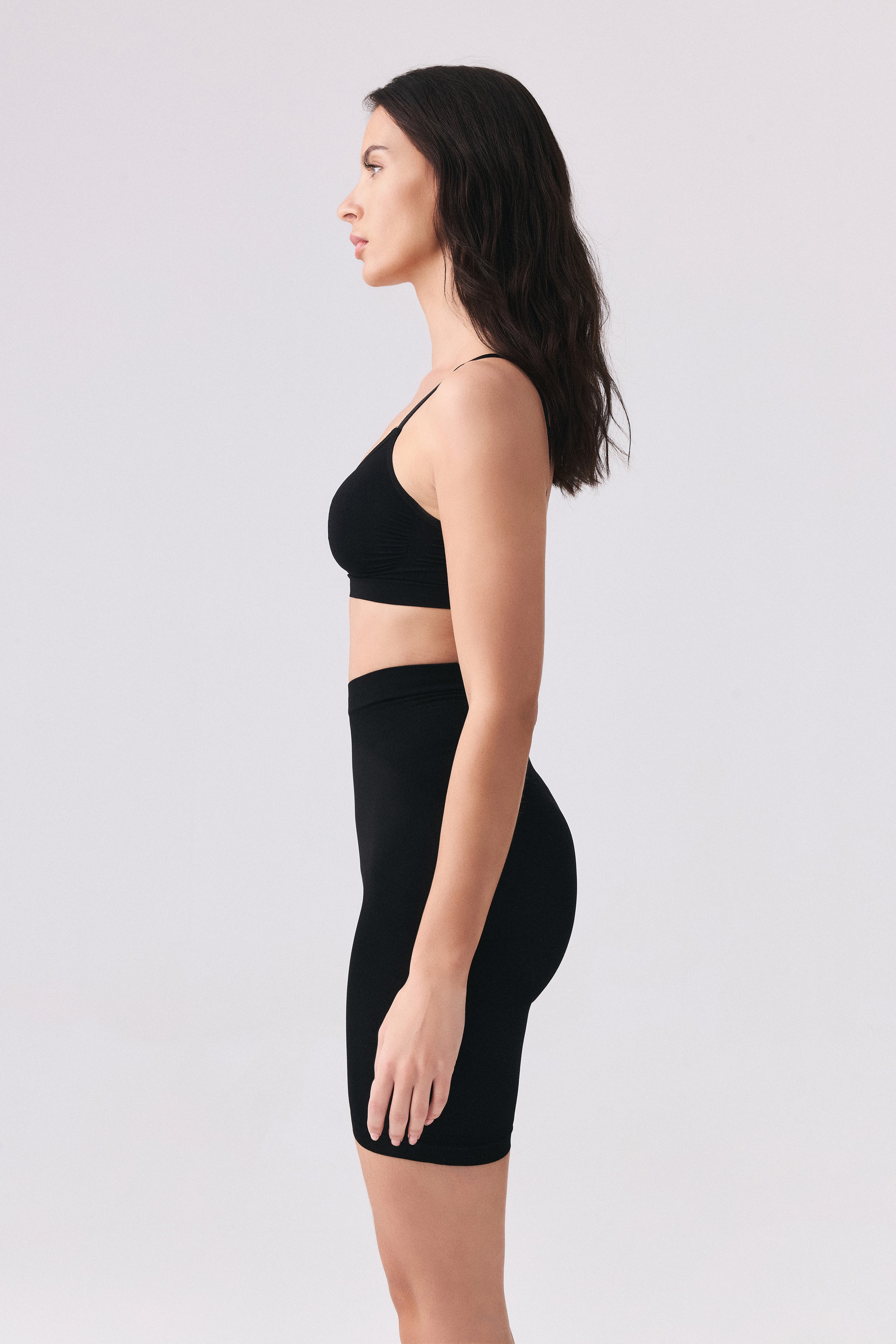 High-waisted Above The Knee Scuplting Short -  Black