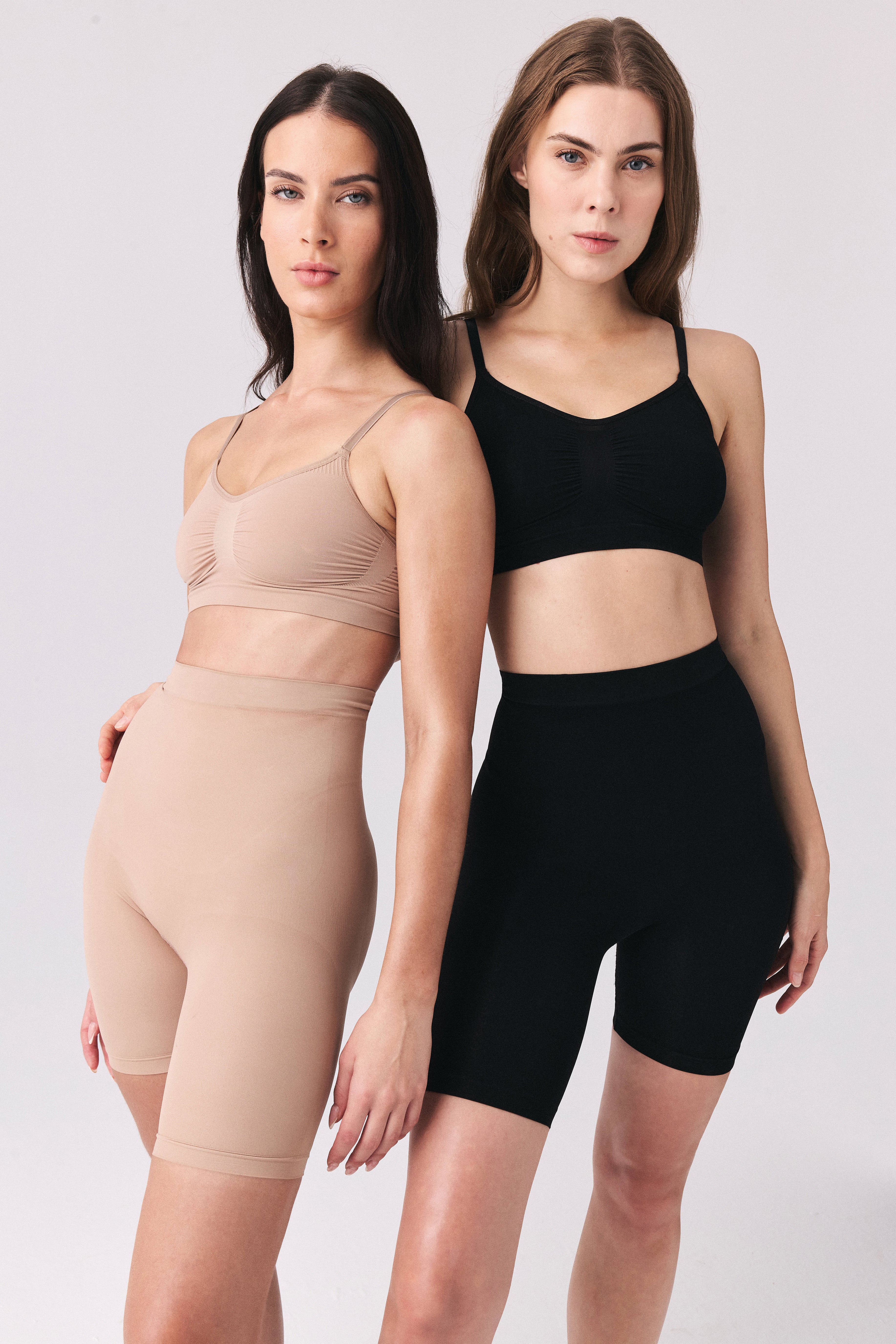 High-waisted Above The Knee Scuplting Short -  Black