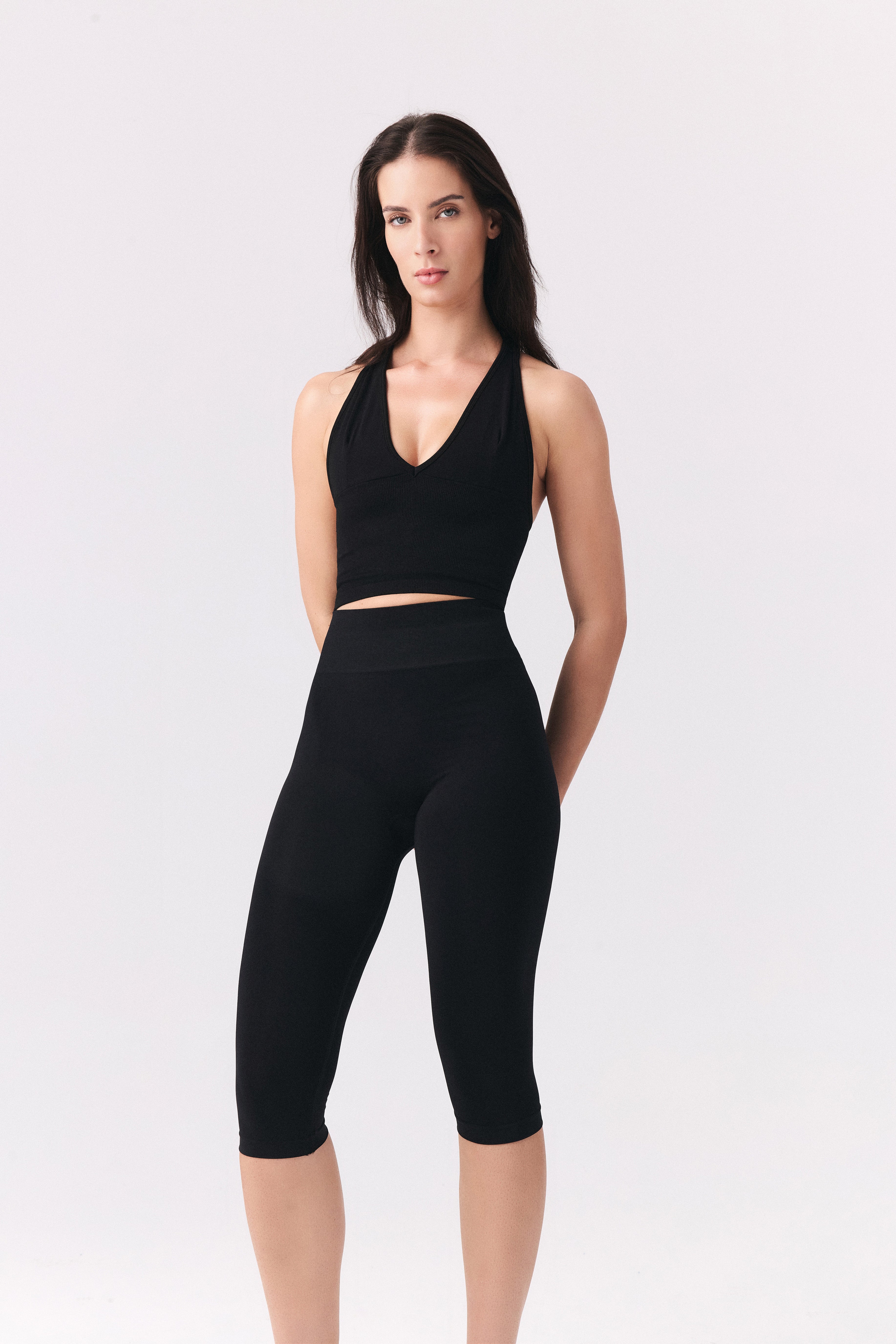 Flow Capri Legging - Black