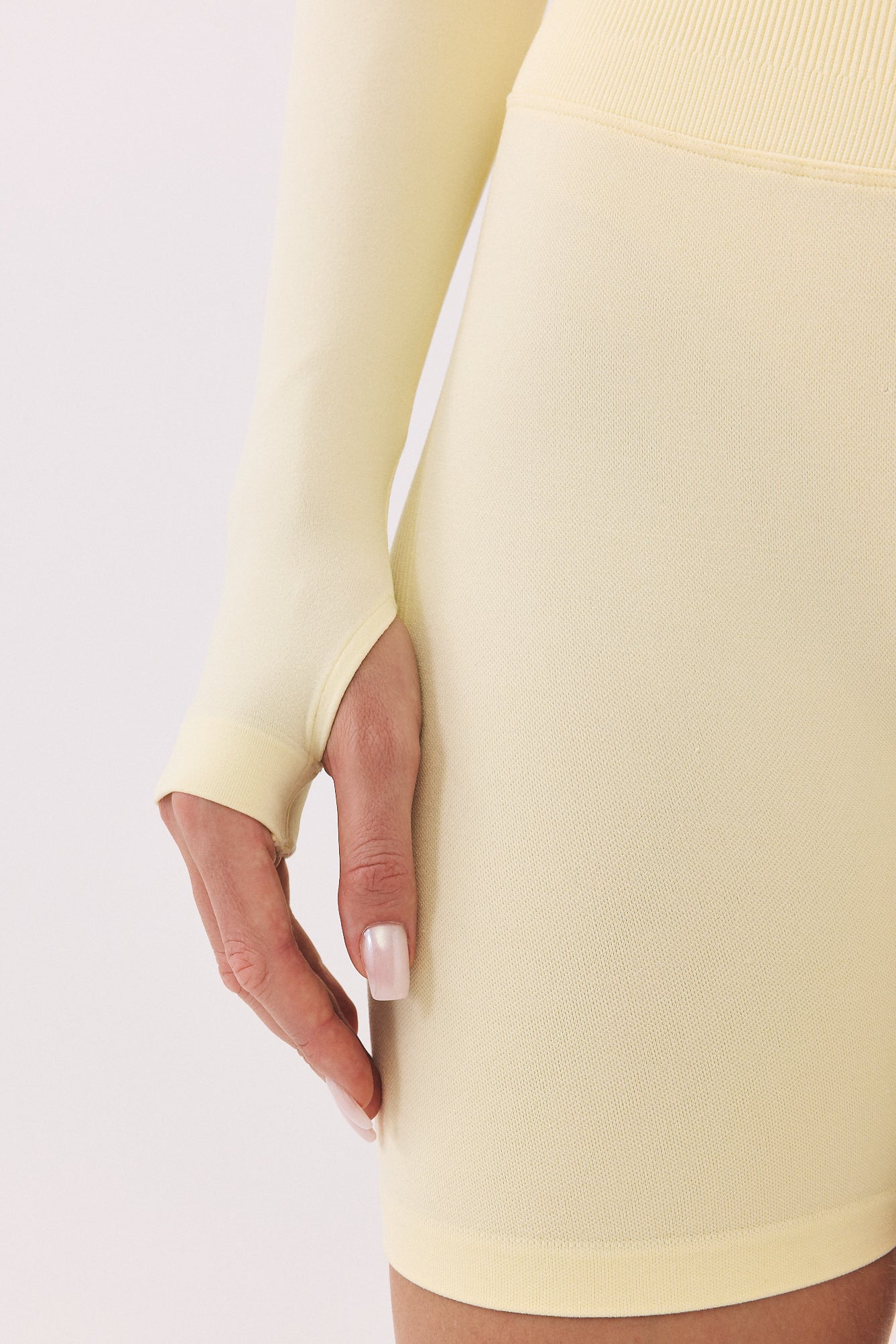 TWIST LONG CROP TOP - LIME